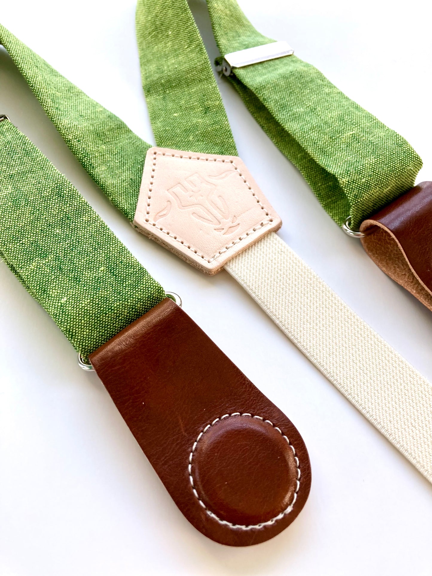 Women's Kelly Green Linen Suspenders with Magnetic Clasps – Handcrafted 2025 Accessory