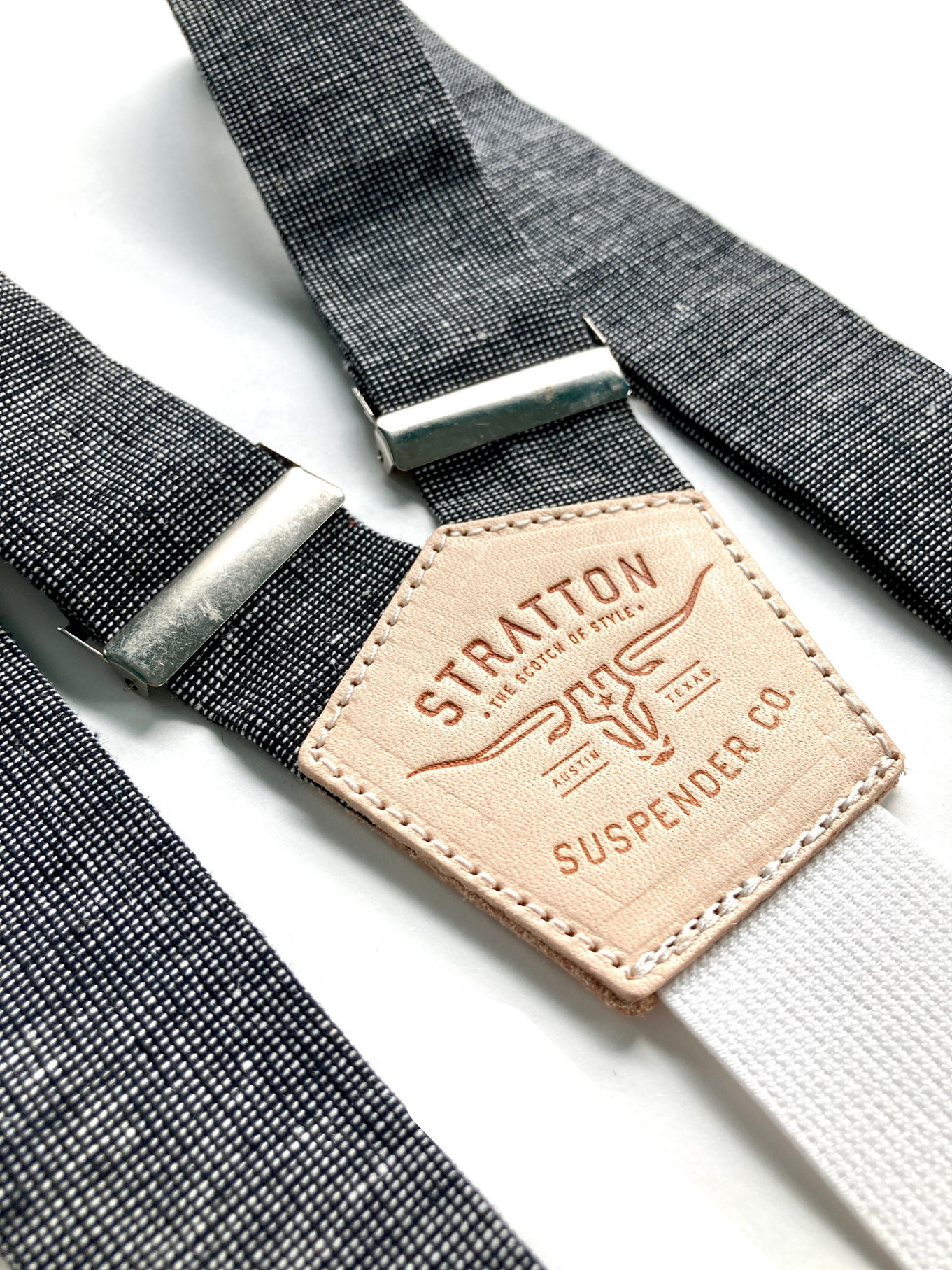 Pepper Matching Linen Tie and Button-On Suspender Gift Set